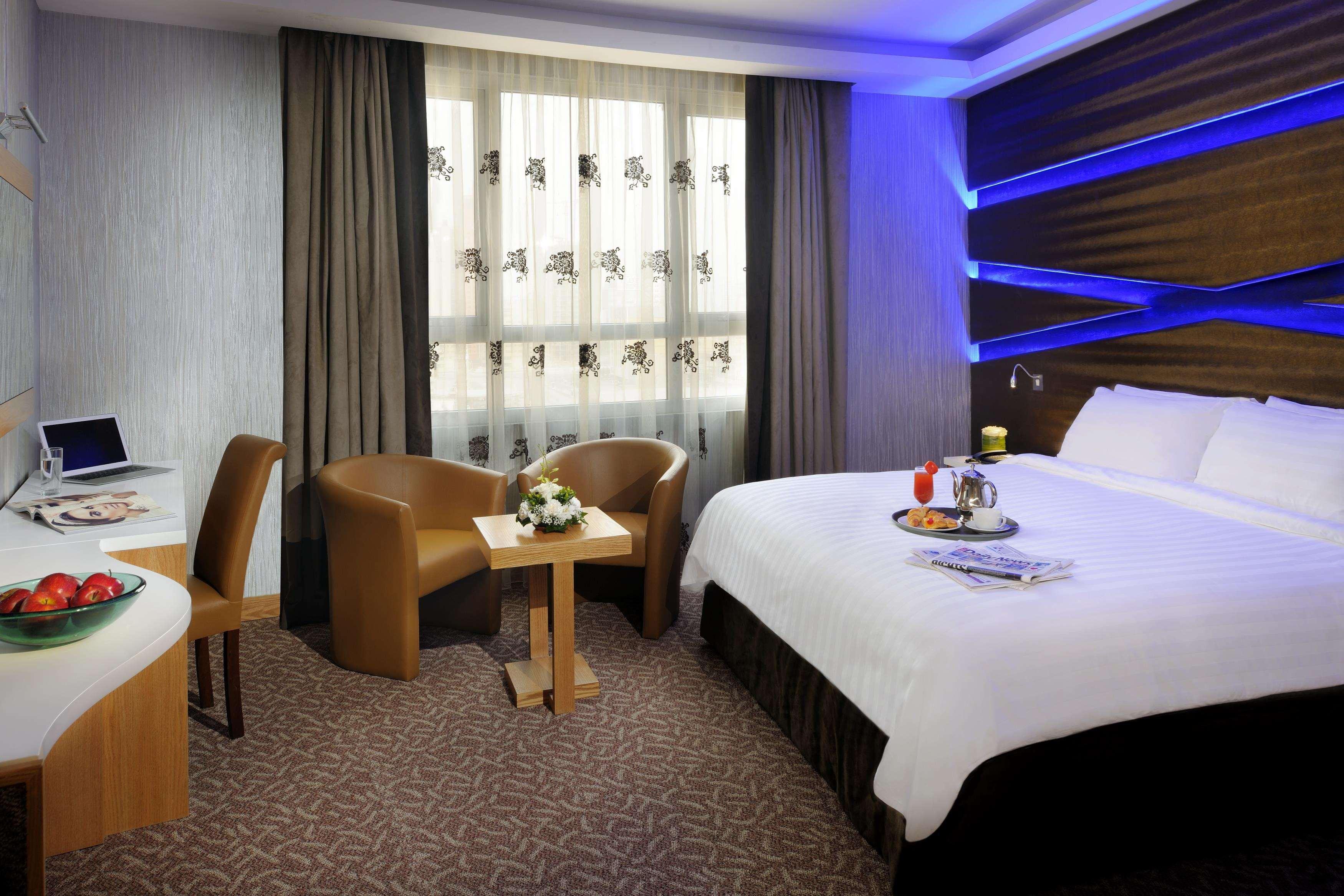 Al Safir Hotel Manama Luaran gambar