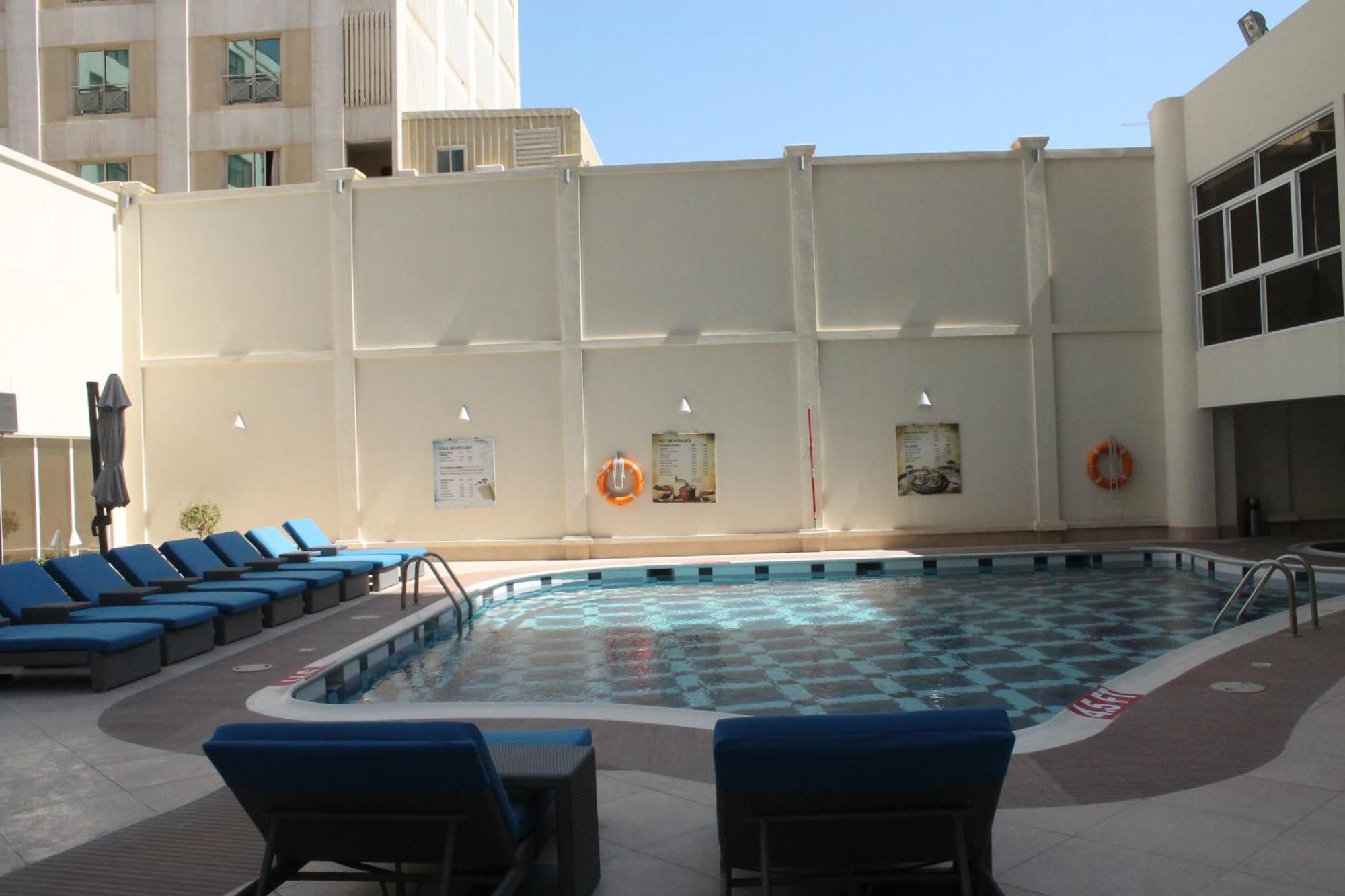 Al Safir Hotel Manama Luaran gambar